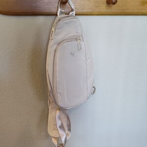 NWT Puma Neutral Sling  Bag